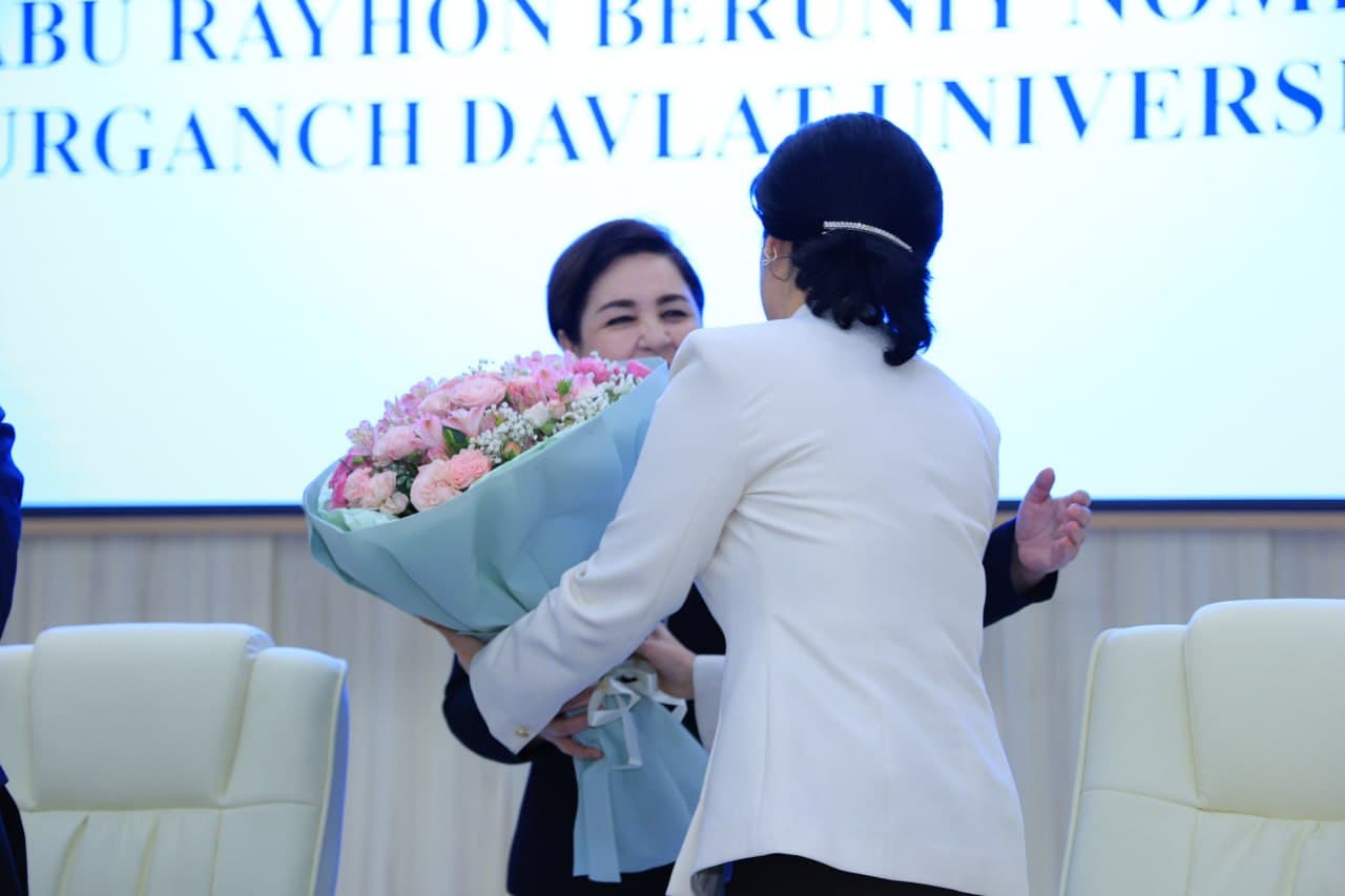 Коллективу Ургенчского государственного университета представлен новый ректор