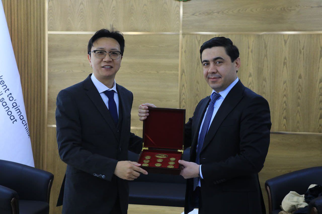 “O‘zbekiston–Xitoy sanoat korxonalarida texnologik hamkorlik: innovatsion va raqamli yechimlar” mavzusida xalqaro forum bo‘lib o‘tdi