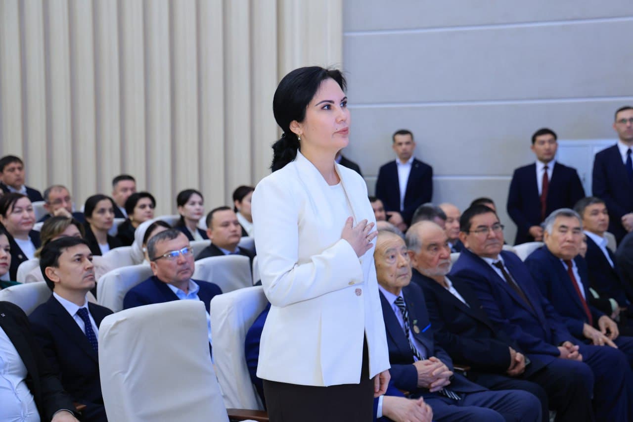 Коллективу Ургенчского государственного университета представлен новый ректор