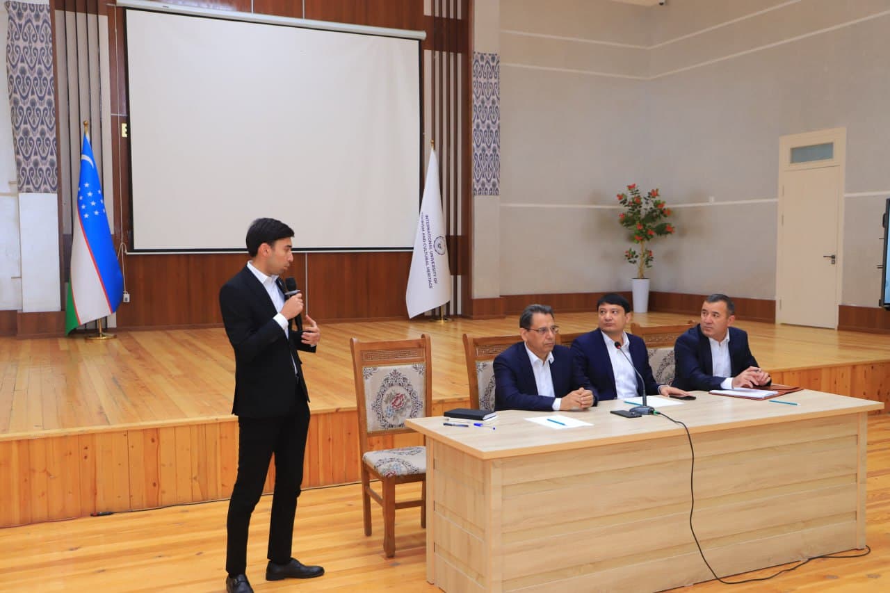 Vazir Samarqandda “Yoshlar kuni” tadbirlarida ishtirok etdi