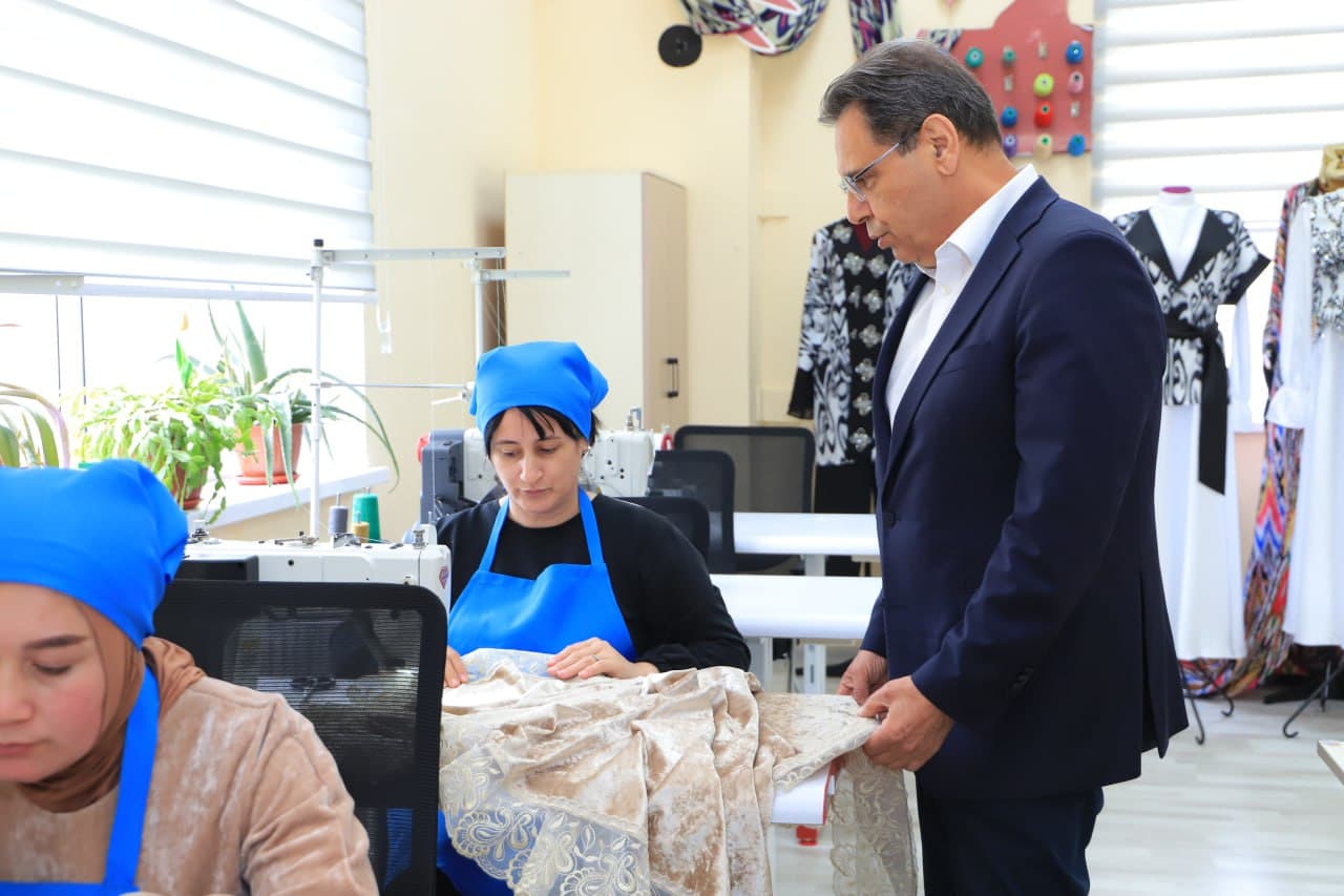 Vazir Samarqandda “Yoshlar kuni” tadbirlarida ishtirok etdi