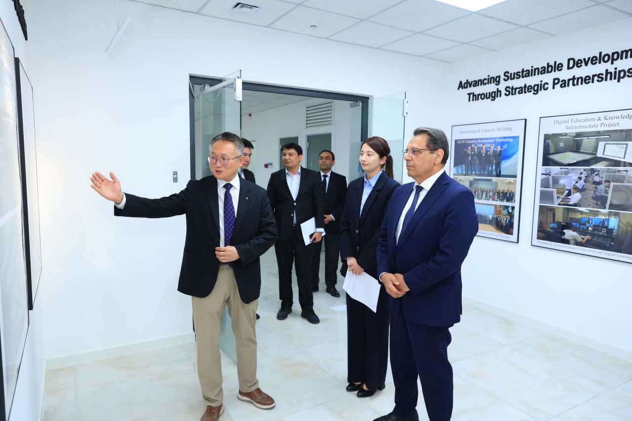 Будет реализован совместный проект по модернизации профессионального образования с Эксимбанком