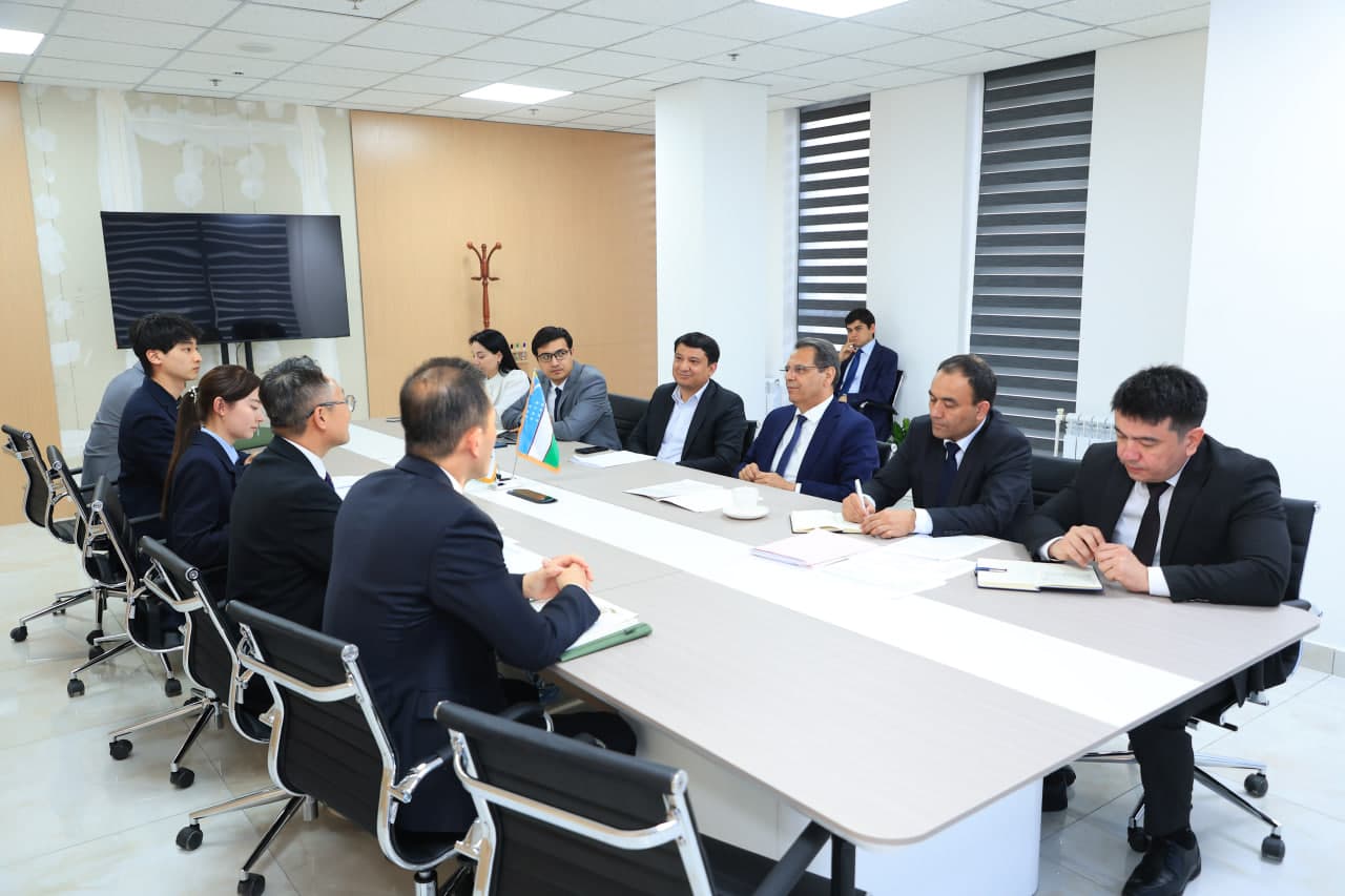 Будет реализован совместный проект по модернизации профессионального образования с Эксимбанком