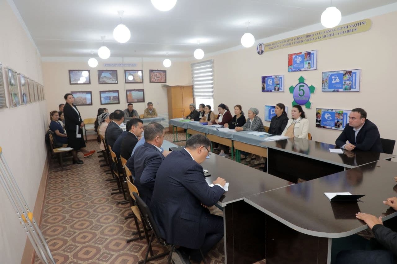 В Ходжейлинском районе обсуждены вопросы развития системы образования