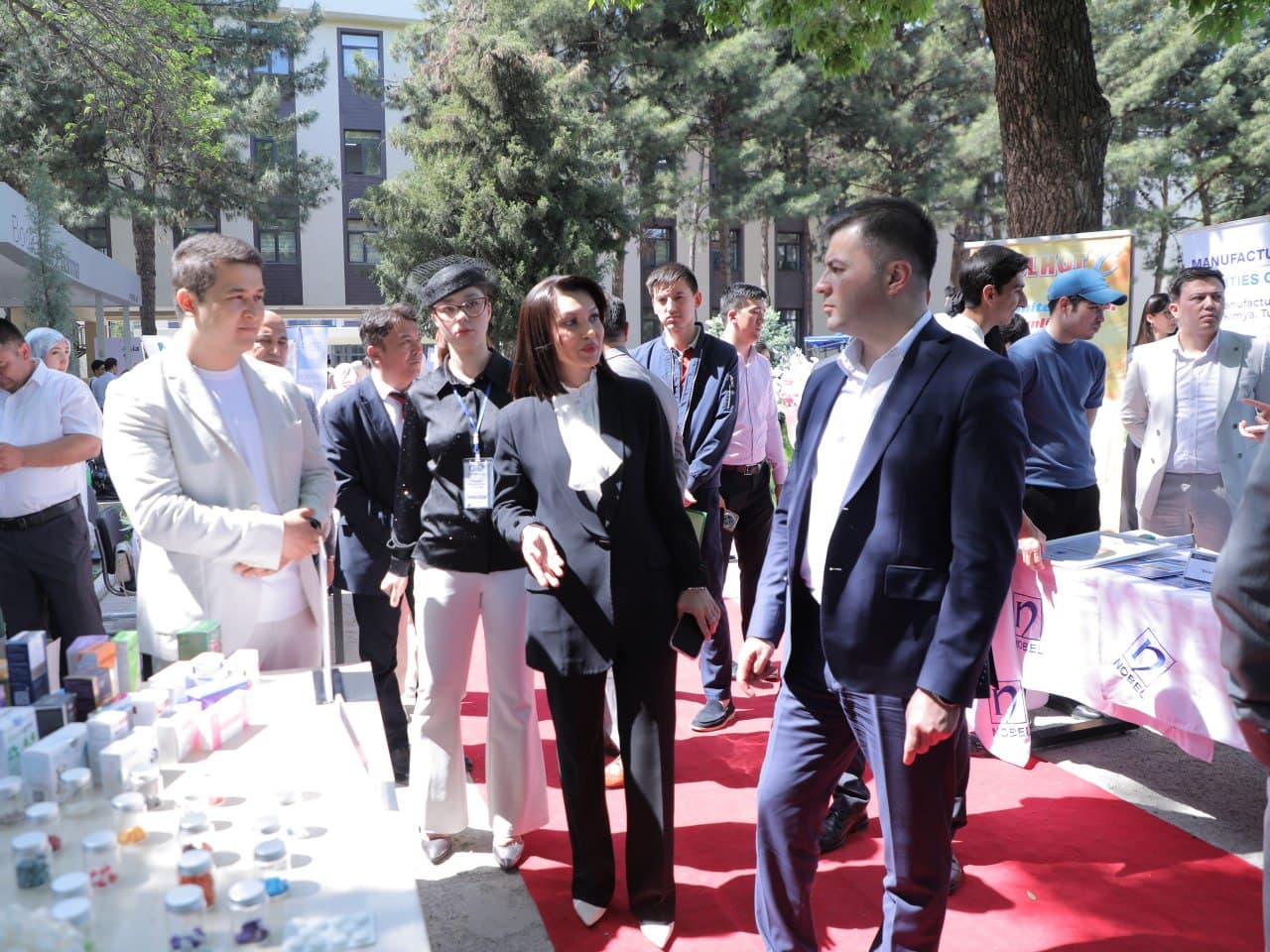 Toshkent farmatsevtika institutida “Karyera kuni” doirasida “Bo‘sh ish o‘rinlari mehnat yarmarkasi” o‘tkazildi