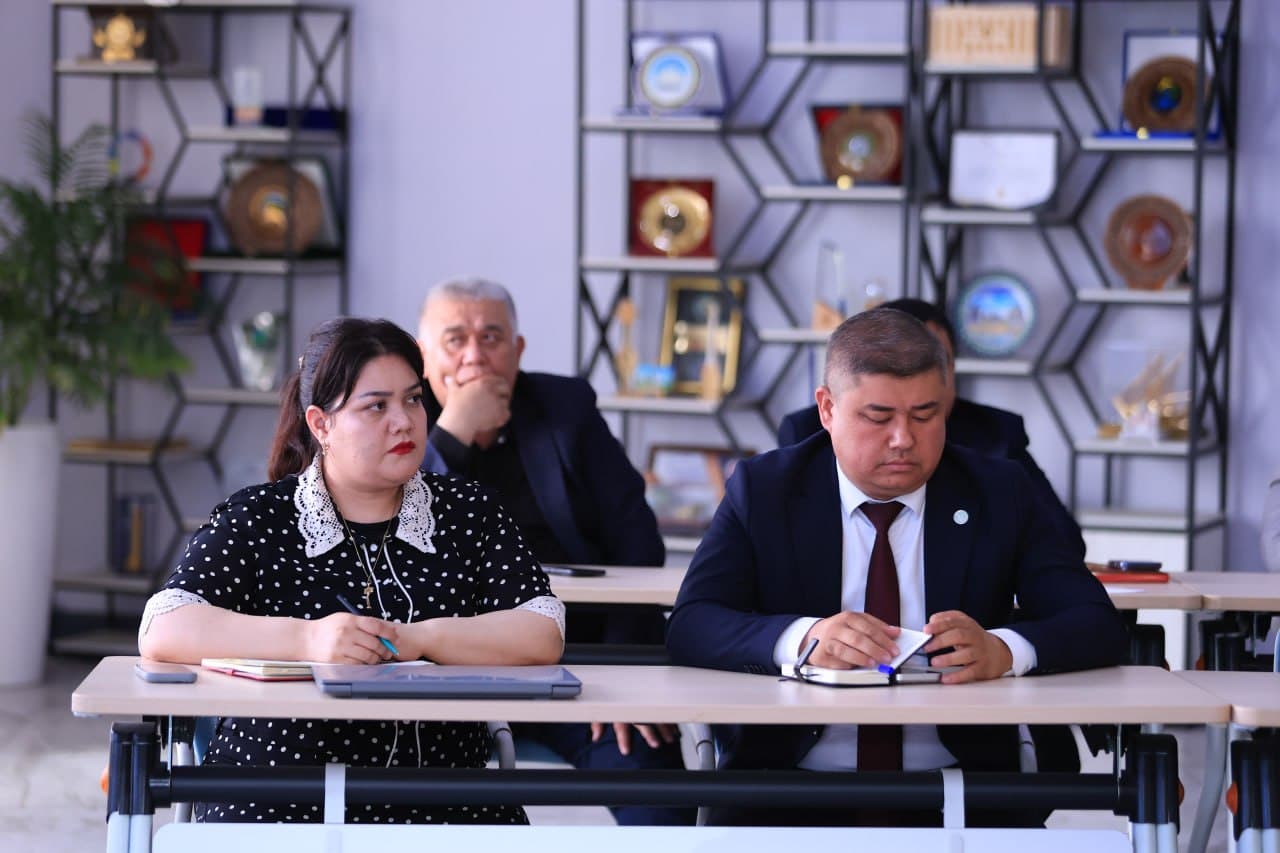 Taʼlim va fan sohasida kasbiy malakalarni rivojlantirish: standartlar va zamonaviy yondashuvlar