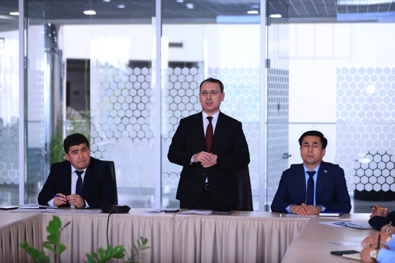 Taʼlim va fan sohasida kasbiy malakalarni rivojlantirish: standartlar va zamonaviy yondashuvlar