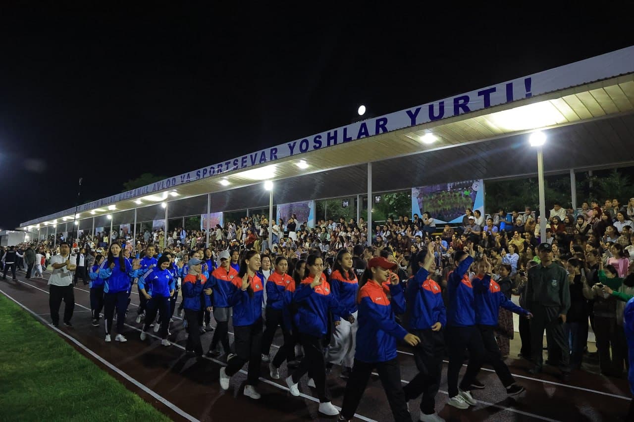 Termizda talaba yoshlar oʻrtasida “Vazir kubogi” futbol musobaqasi boshlandi