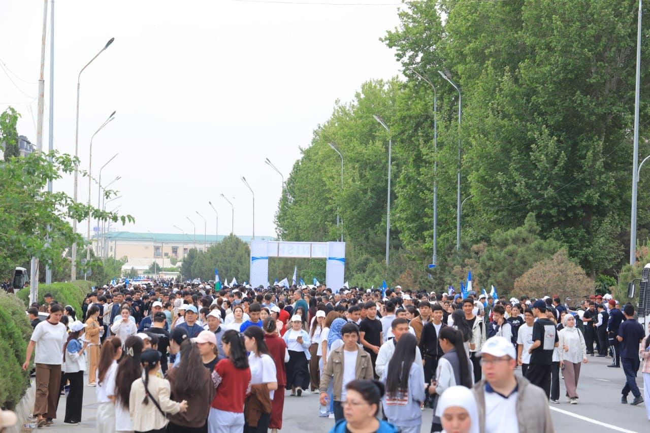 Termizda rektorlar marafoni: salomatlik sari o‘n ming qadam