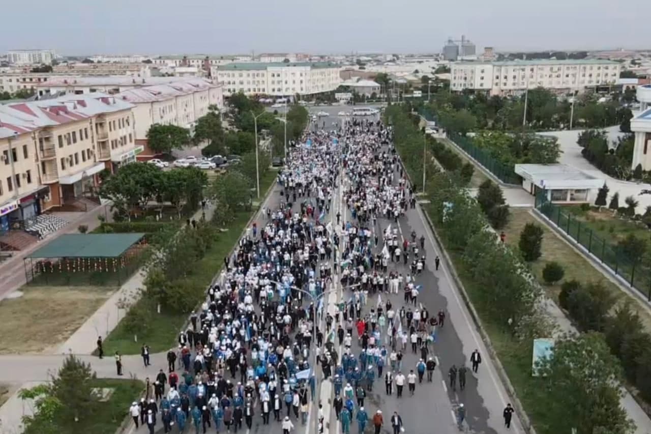 Termizda rektorlar marafoni: salomatlik sari o‘n ming qadam