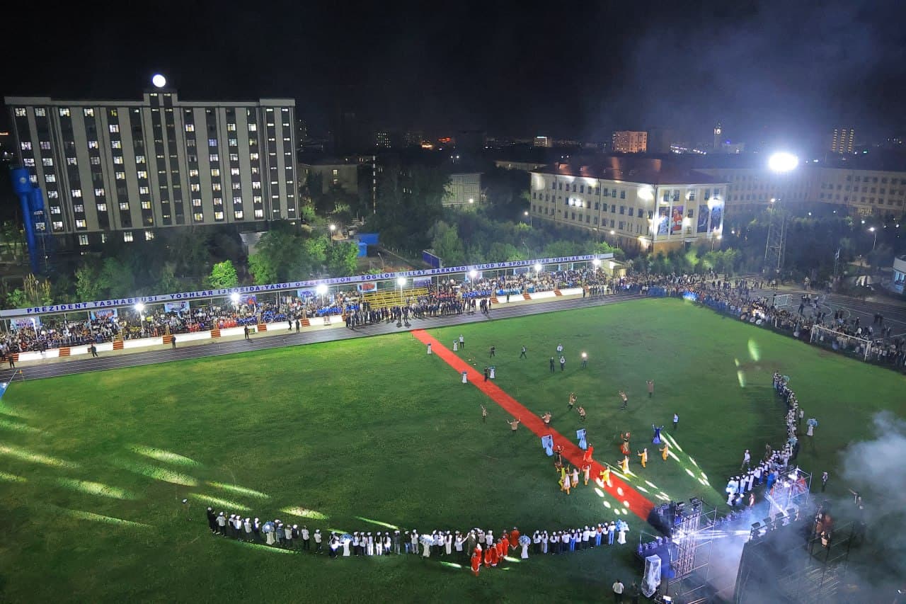 Termizda talaba yoshlar oʻrtasida “Vazir kubogi” futbol musobaqasi boshlandi