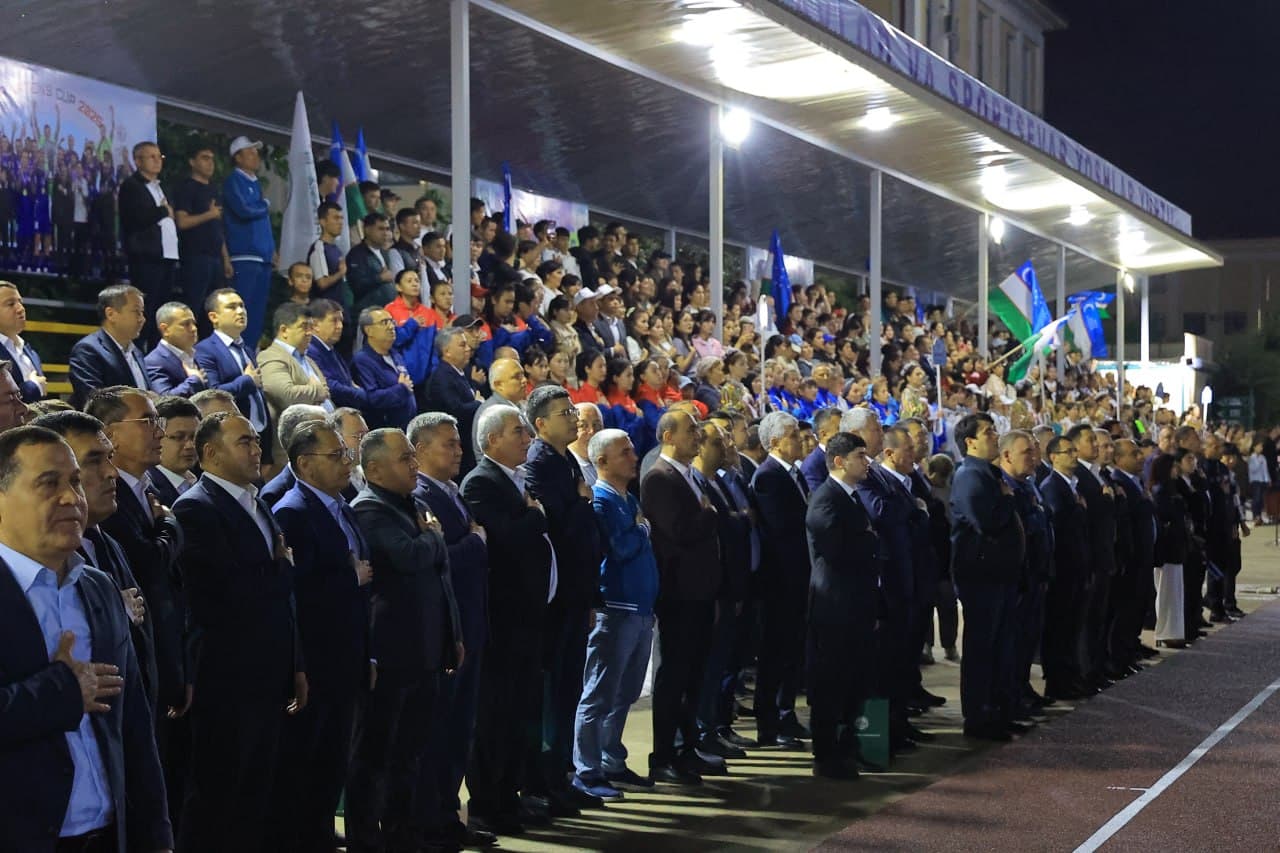 Termizda talaba yoshlar oʻrtasida “Vazir kubogi” futbol musobaqasi boshlandi
