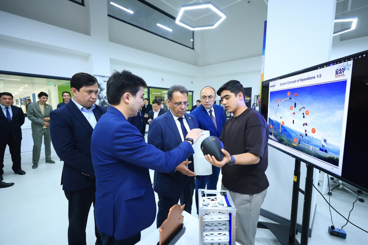 Vazir “INNO” texnoparkida yosh muhandislar bilan muloqot qildi
