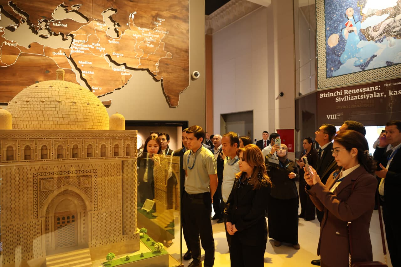 Сотрудники Министерства посетили Центр исламской цивилизации