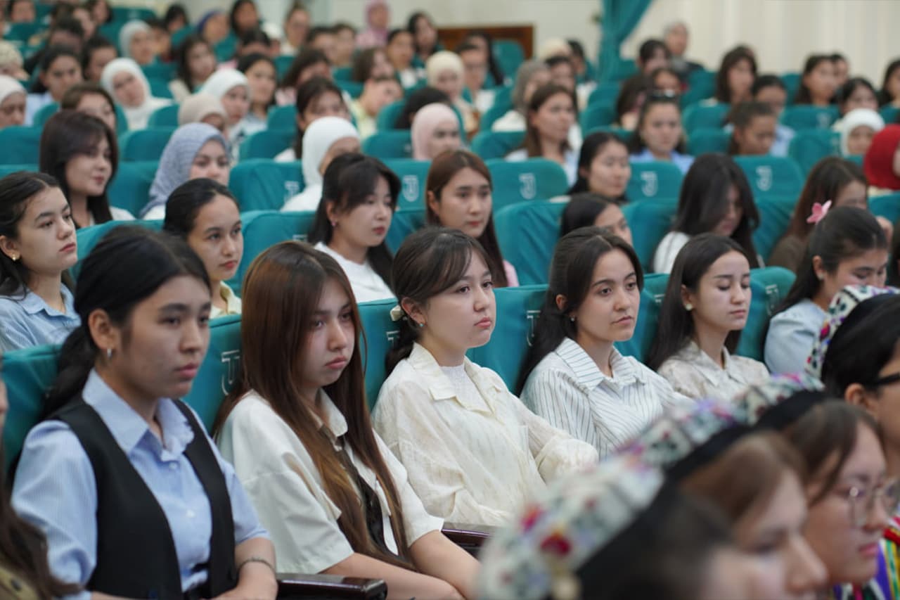 A Republican Scientific-Practical Conference on Issues of Family and Upbringing Was Held