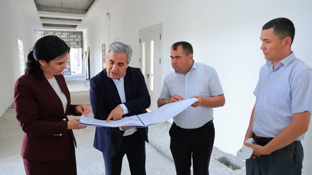 Vazir o‘rinbosari Urganch davlat universitetiga tashrif buyurdi