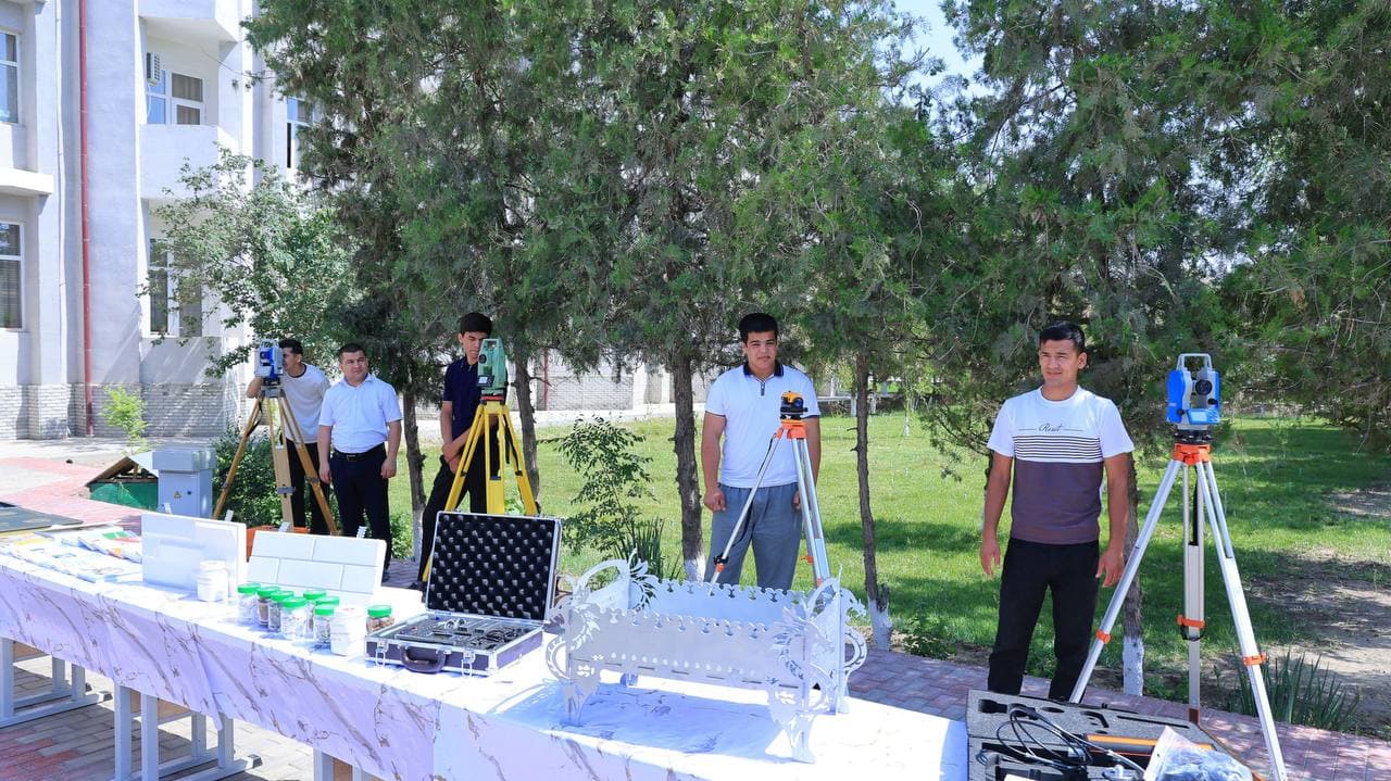 Vazir o‘rinbosari Urganch davlat universitetiga tashrif buyurdi
