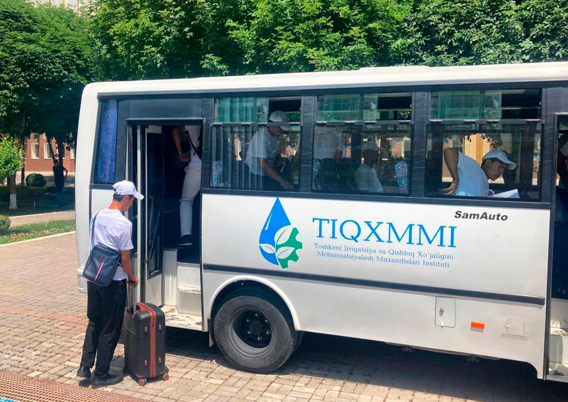 Uzbek Students Undertake Internship at a Major Industrial Enterprise in Belarus