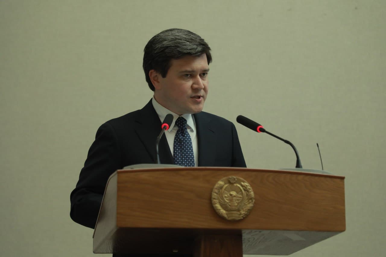 Scientific and Practical Seminar Held on Improving the System of Training and Certification of Research Personnel