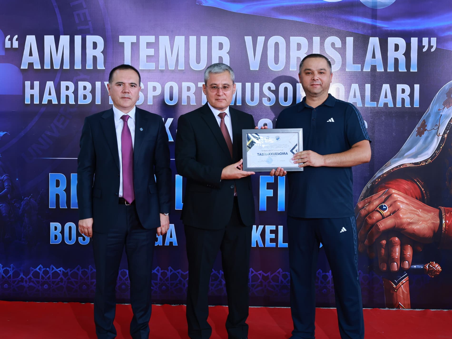 “Amir Temur vorislari” harbiy-sport musobaqasi g‘oliblari tantanali taqdirlandi!