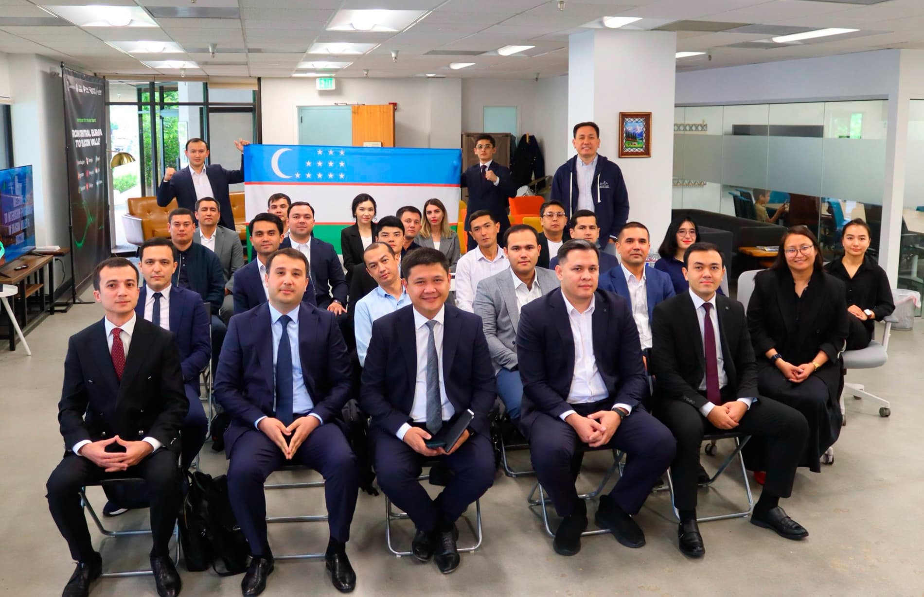 “Future 100” dasturi: bir guruh vazirlik xodimlari va yosh muhandis olimlar AQSHda stajirovka oʻtamoqda