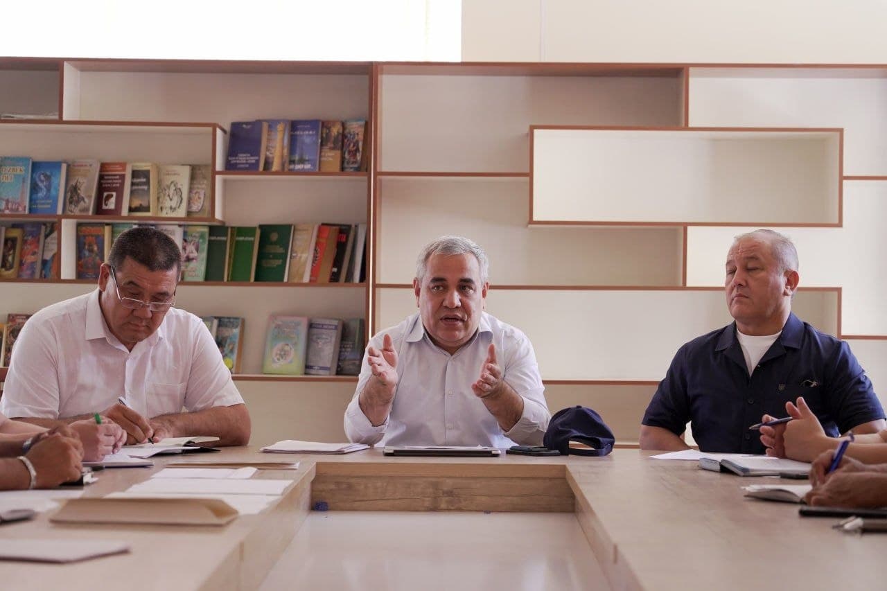 Toshloq tumanida yoshlar bandligini ta’minlash va ularning muammolarini hal etish choralari ko‘rildi