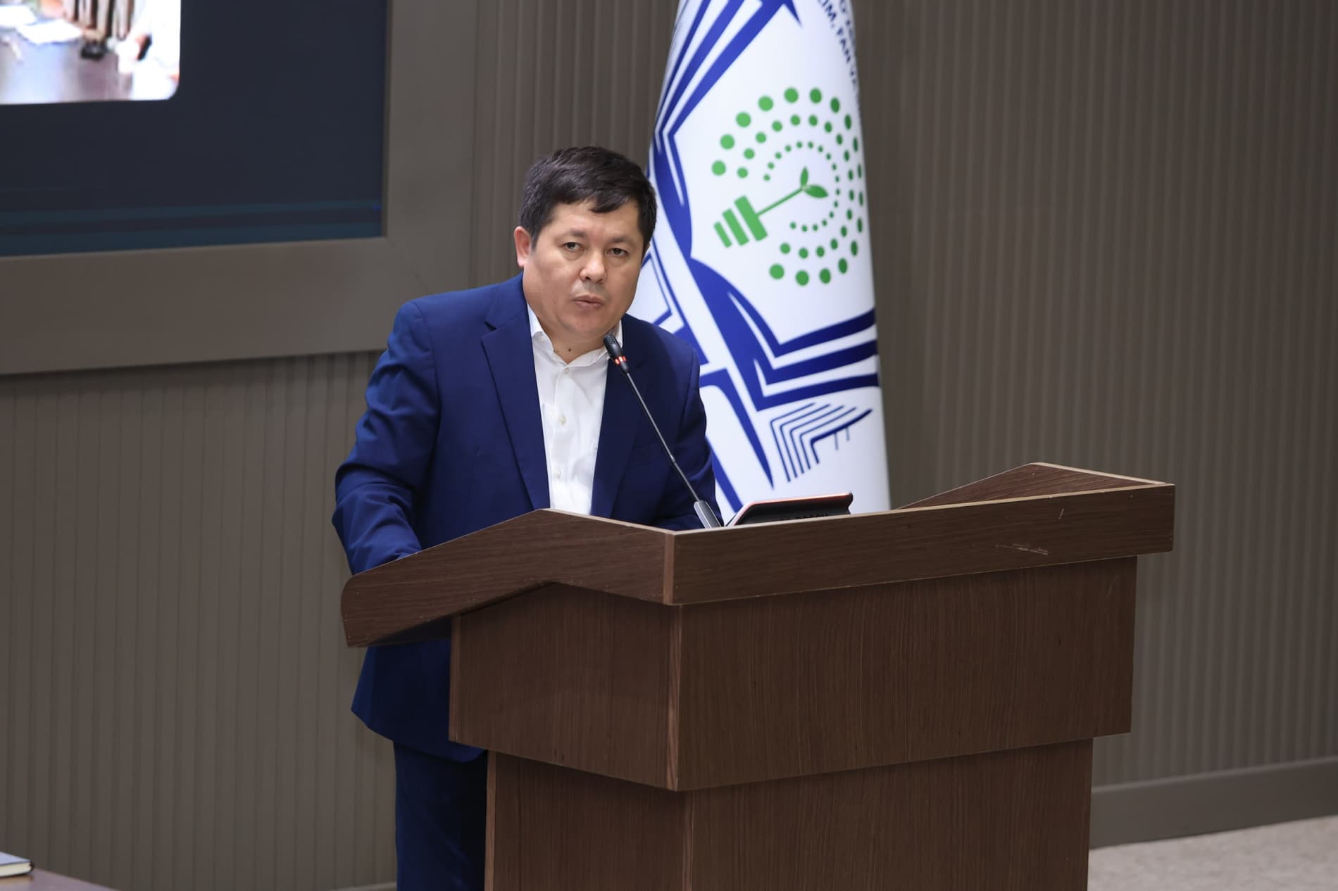 Oliy ta’limda bitiruvchilar bandligi va “Qabul–2026” masalalari muhokama qilindi