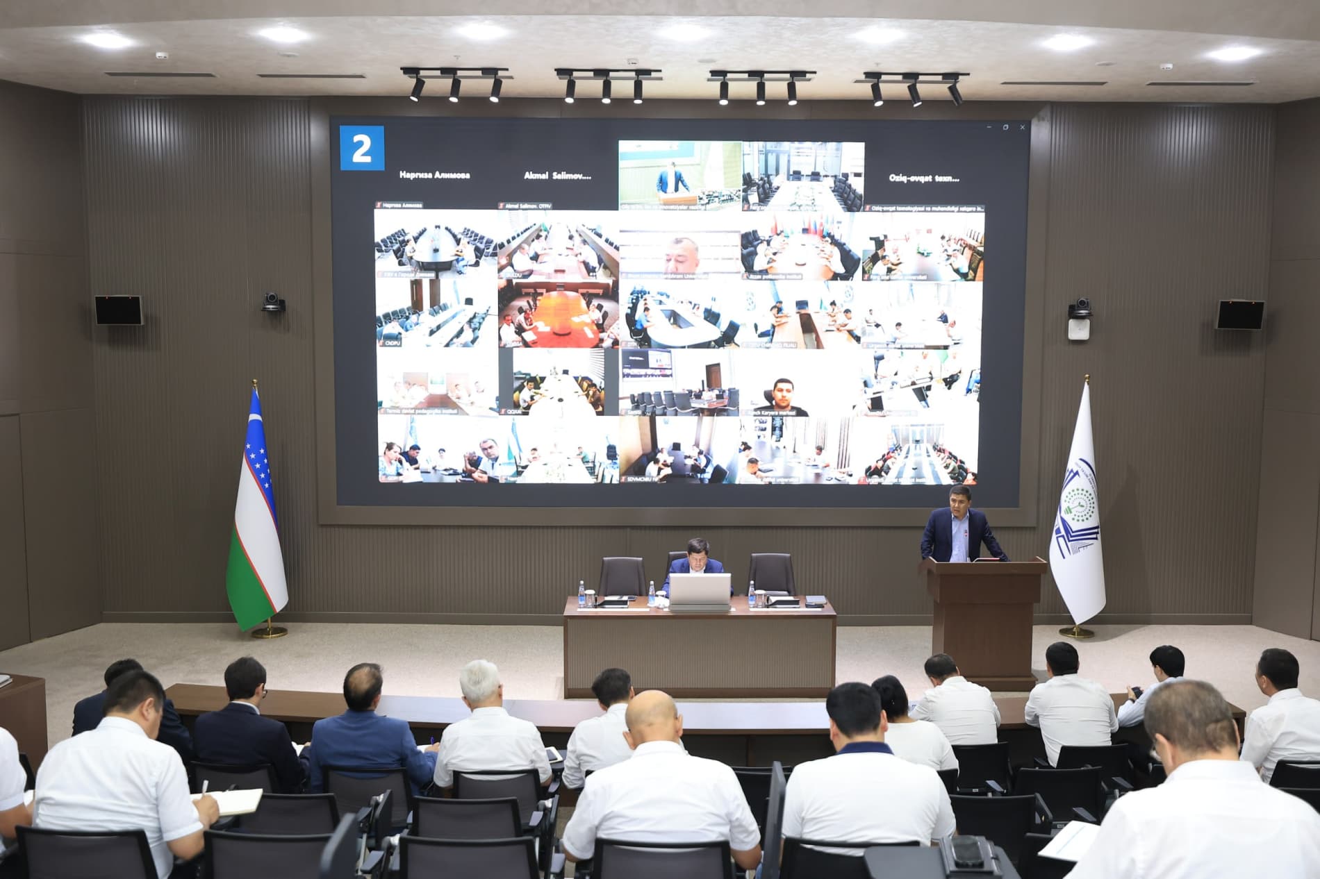 Oliy ta’limda bitiruvchilar bandligi va “Qabul–2026” masalalari muhokama qilindi