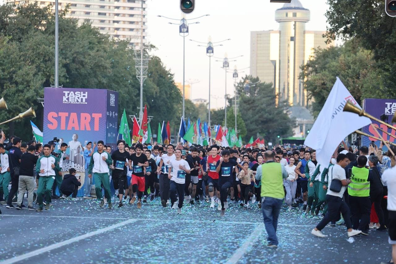 Около 24,5 тысячи участников принимают участие в Ташкентском международном полумарафоне