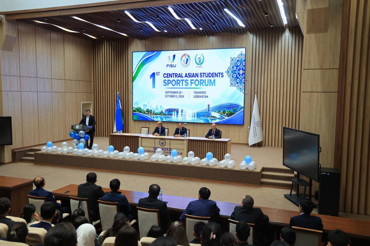 Participants of the 1st Central Asian International Student Sports Forum Visit Samarkand