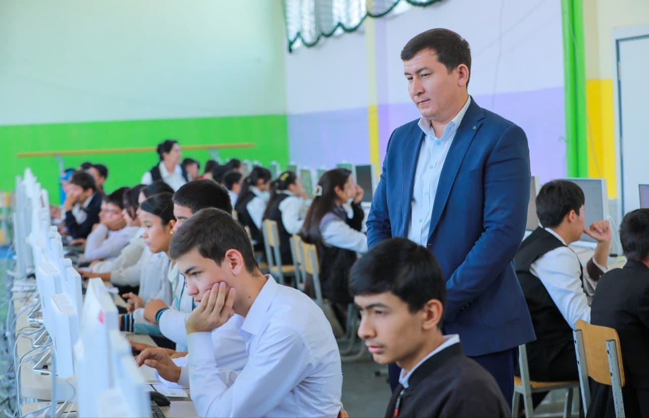 Asosiy olimpiadaning tuman (şahar) bosqiçi davom etmoqda
