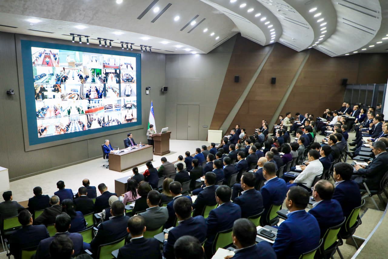 A training and practical seminar was held at the Ministry of Education and Science to address issues related to ensuring the timely, effective, and full implementation of instructions in the “Ijro.gov.uz” system.