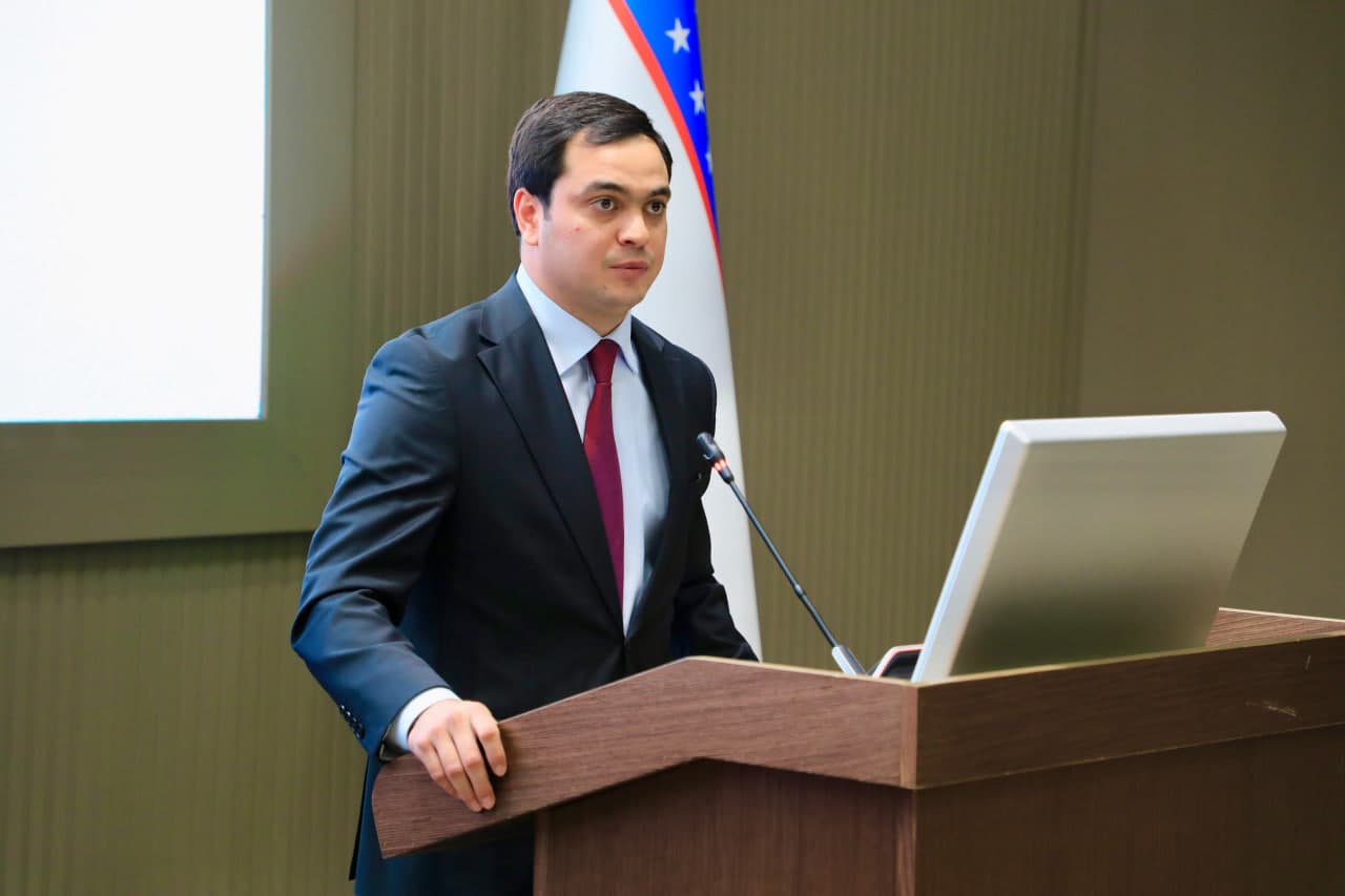 A training and practical seminar was held at the Ministry of Education and Science to address issues related to ensuring the timely, effective, and full implementation of instructions in the “Ijro.gov.uz” system.