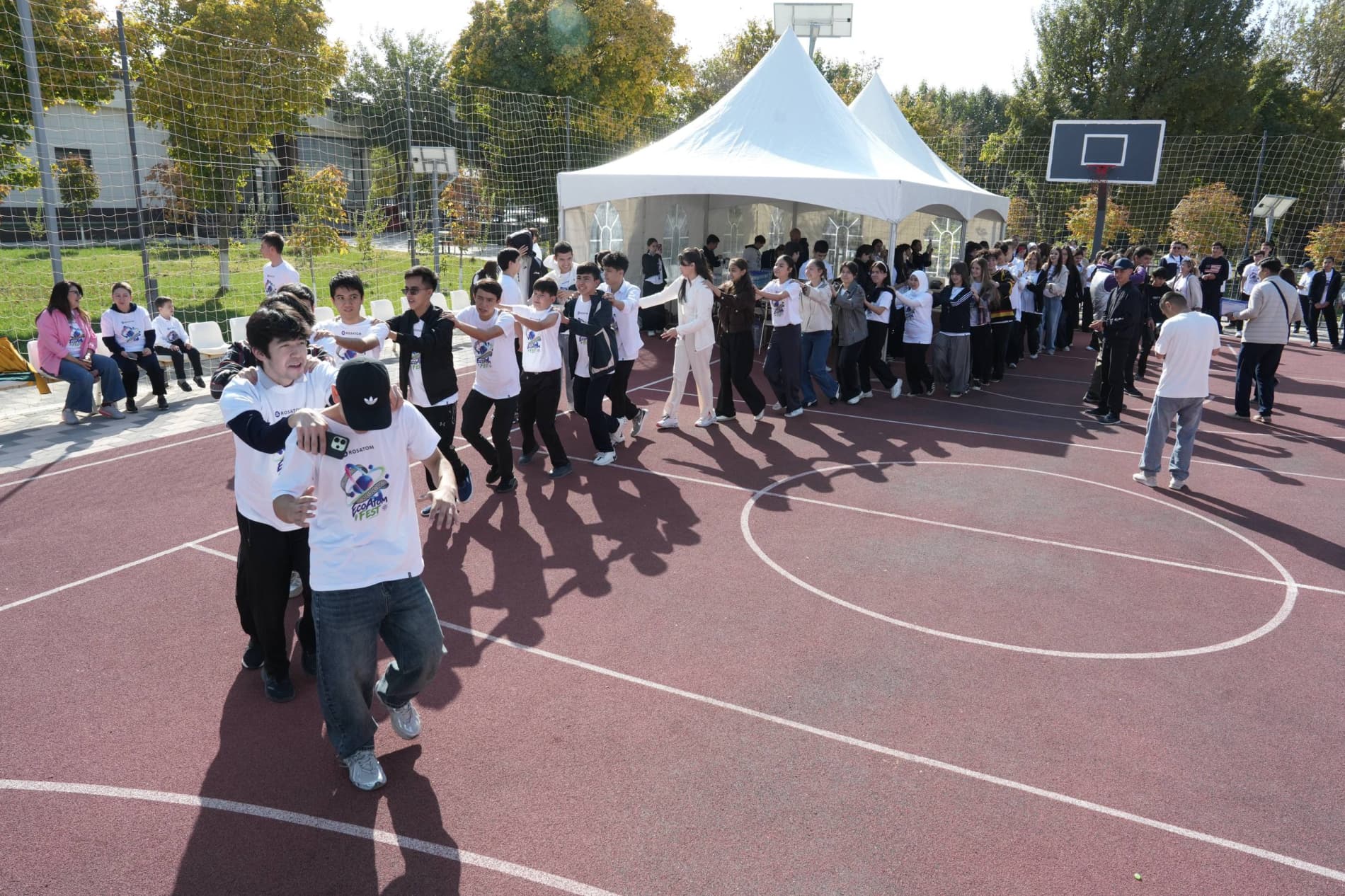Tinçlik atomi, Musaffo dunyo: Toşkentda ilk bor EcoAtomFest bölib ötdi