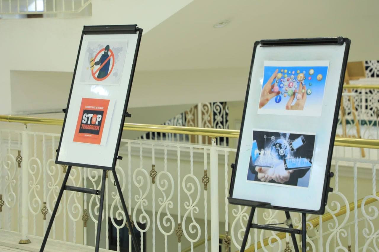 "Radikallashuv va yot g‘oyalarga qarshi kurashish hamda axborot iste’moli madaniyatini shakllantirish" o‘nkunligi doirasida ma’naviy-ma’rifiy tadbir o‘tkazildi