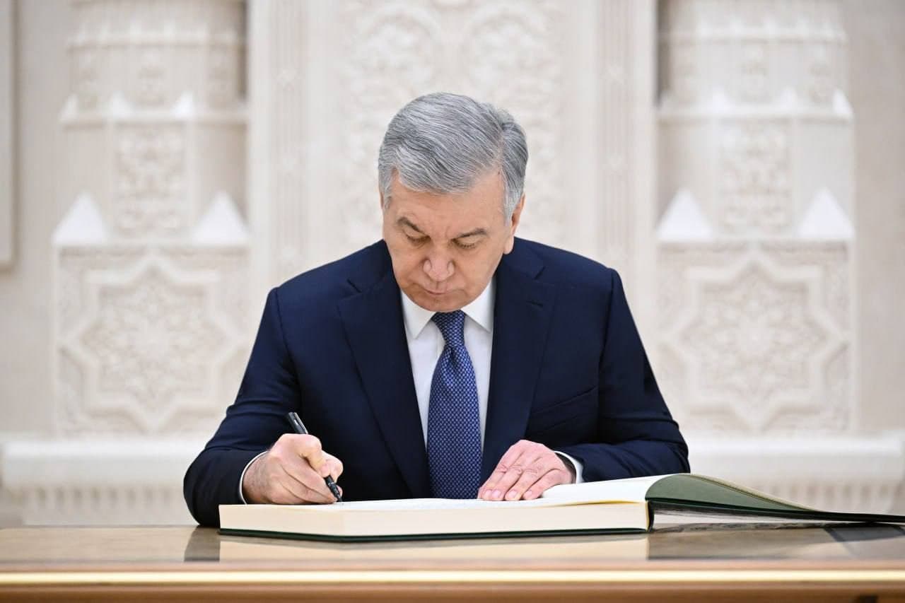 Грандиозный центр просвещения, соединяющий более чем трехтысячелетнюю славную историю с Новым Узбекистаном, возвеличивающий достоинство человека и народа