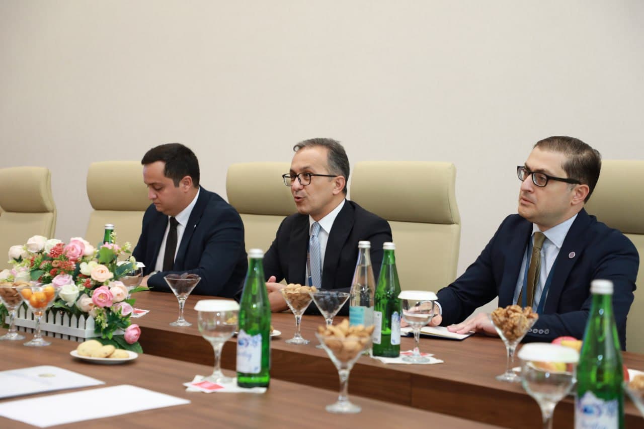 Uzbekistan–Azerbaijan Cooperation Discussed within the Framework of the First International Forum of Islamic Civilization