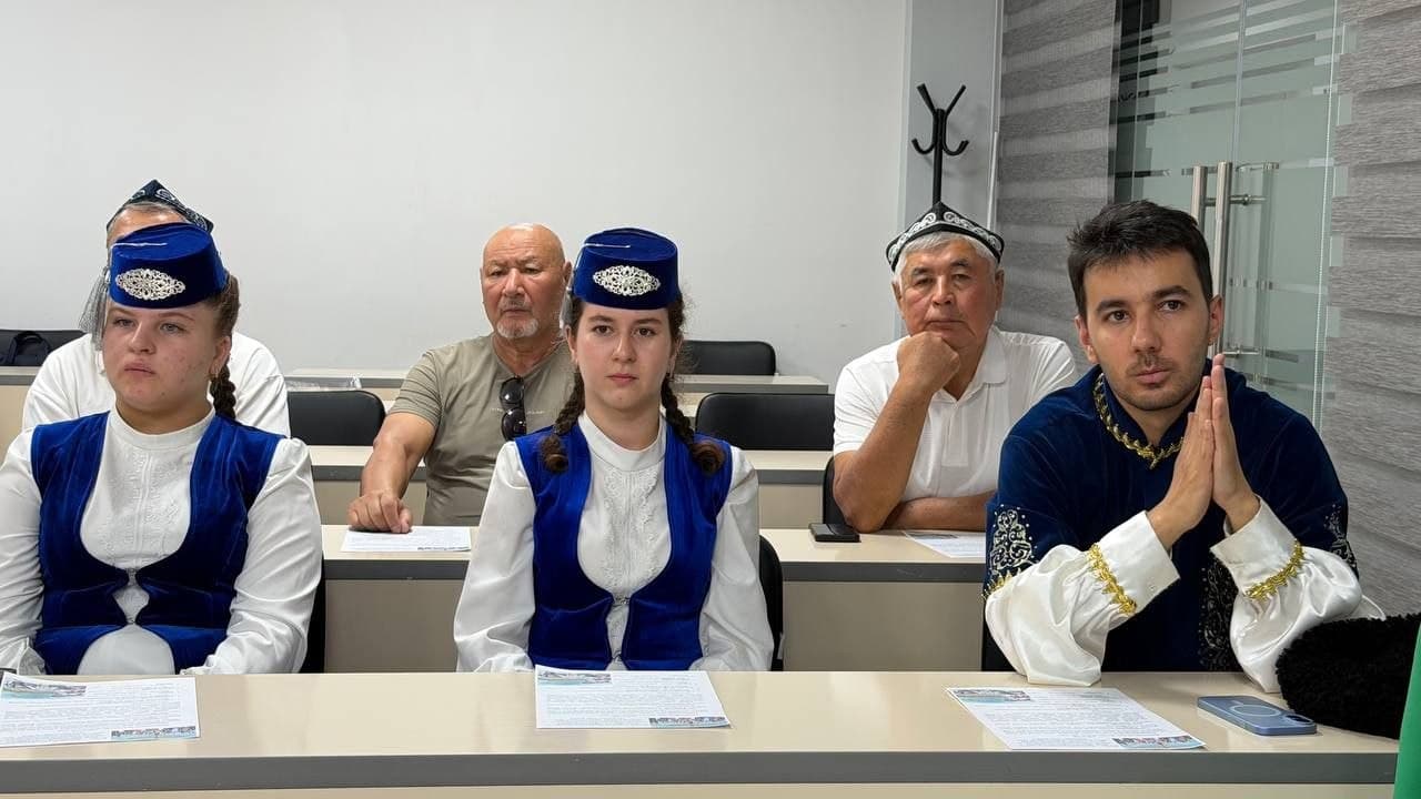 В рамках «Недели дружбы», проводимой в связи с Днём дружбы народов, отмечаемым 30 июля, состоялся круглый стол на тему «Роль государственных и негосударственных организаций в укреплении межнационального согласия и развитии дружеских связей»