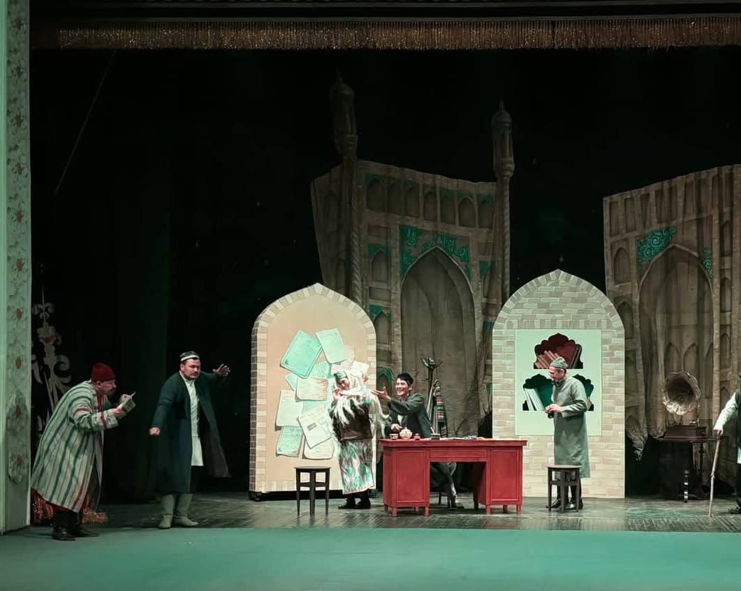O‘zagroinspeksiya xodimlari teatrda