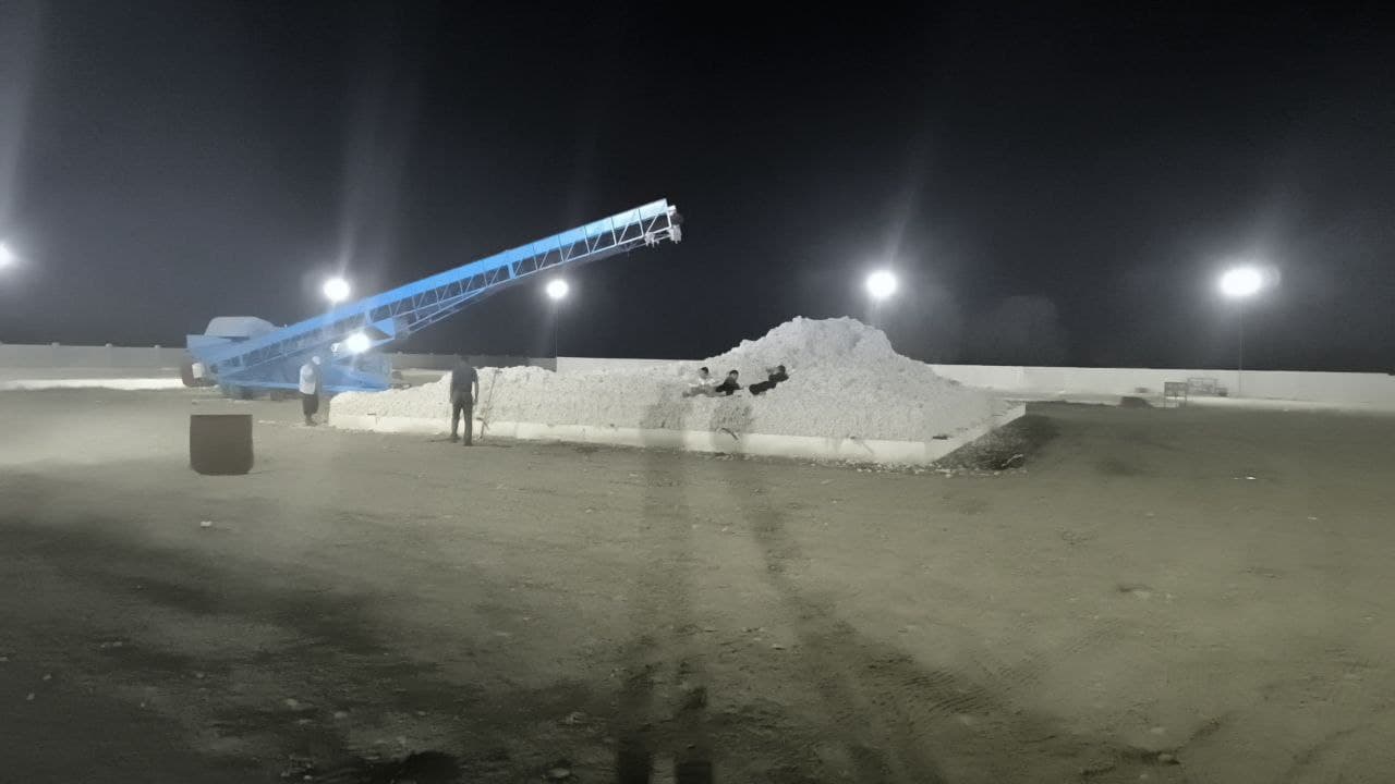 В САМАРКАНДЕ РЕШАЮТСЯ СПОРЫ В ПРОЦЕССЕ ПРИЕМКИ ХЛОПКА