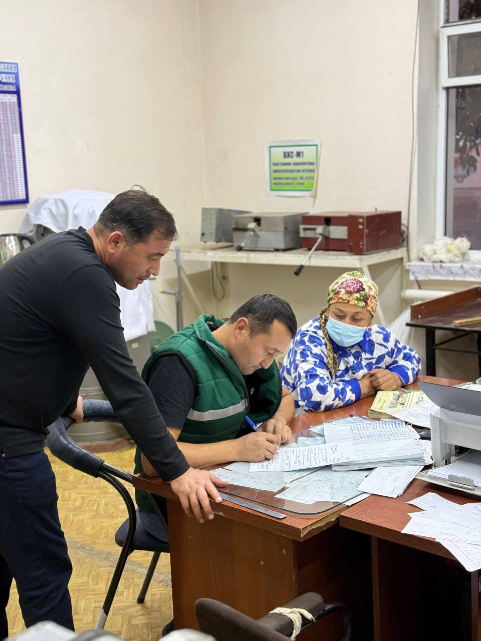 В САМАРКАНДЕ РЕШАЮТСЯ СПОРЫ В ПРОЦЕССЕ ПРИЕМКИ ХЛОПКА