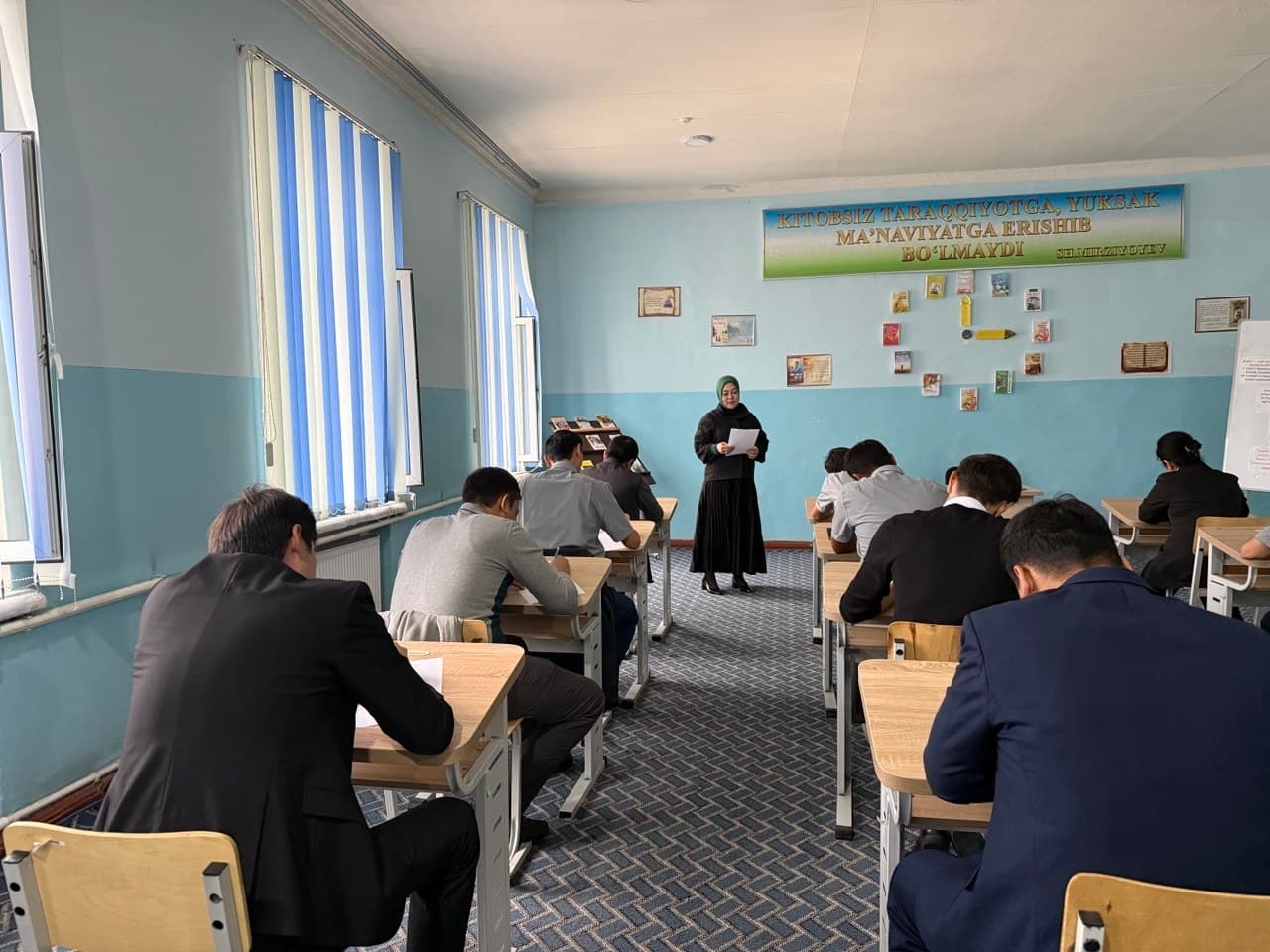 По случаю «21 октября, Дня узбекского языка» в Ферганском региональном отделении инспекции был проведен проект общего диктанта.