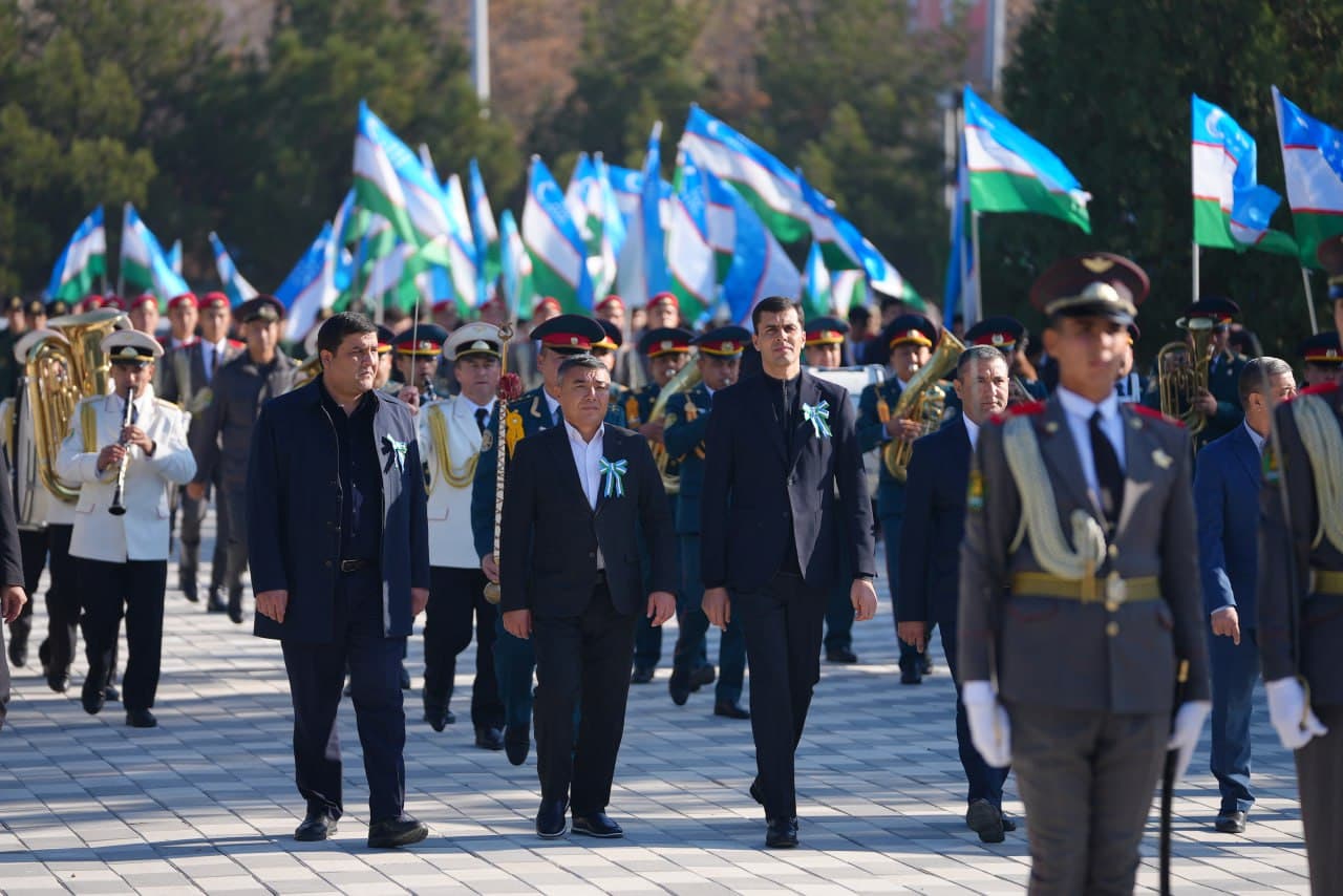 18 noyabr O zbekiston Respublikasi Davlat Bayrog i Qabul Qilingan Kun 18-noyabr-o-zbekiston-respublikasi-davlat-bayrog-i-qabul-qilingan-kun